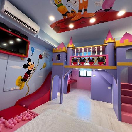 טאינאן Fun Holiday Family Hostel מראה חיצוני תמונה