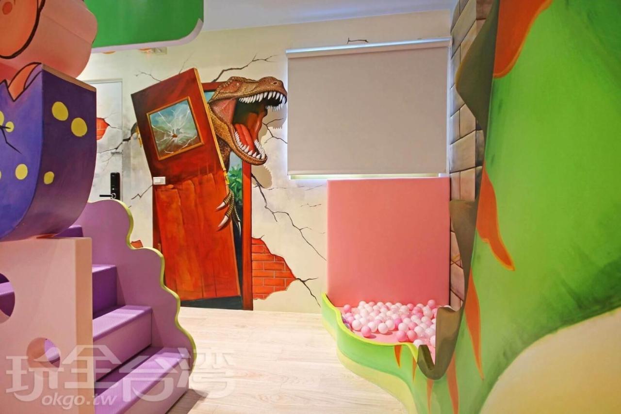 טאינאן Fun Holiday Family Hostel מראה חיצוני תמונה