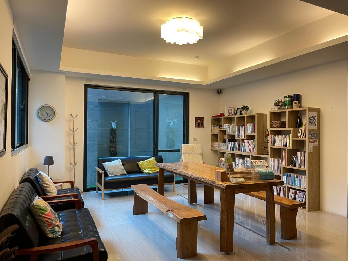 טאינאן Fun Holiday Family Hostel מראה חיצוני תמונה