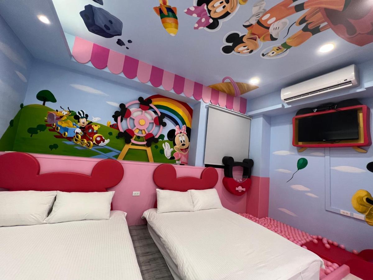 טאינאן Fun Holiday Family Hostel מראה חיצוני תמונה
