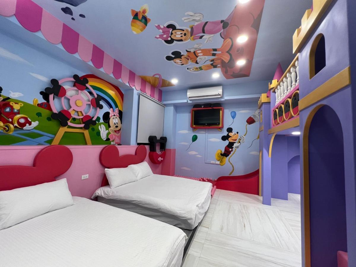 טאינאן Fun Holiday Family Hostel מראה חיצוני תמונה