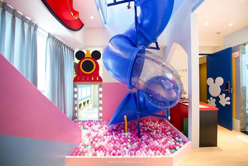 טאינאן Fun Holiday Family Hostel מראה חיצוני תמונה