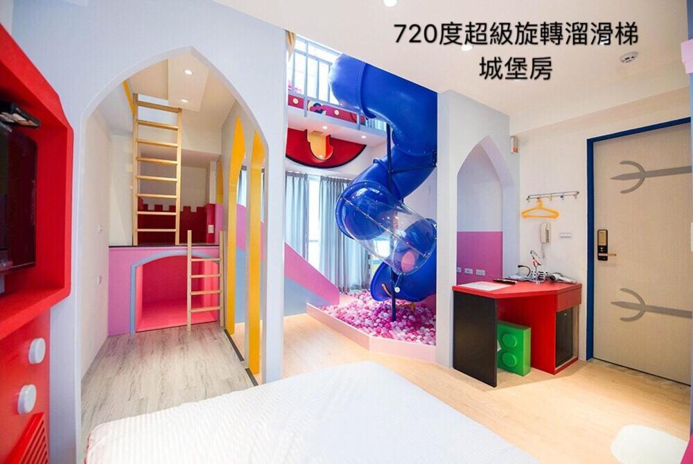 טאינאן Fun Holiday Family Hostel מראה חיצוני תמונה