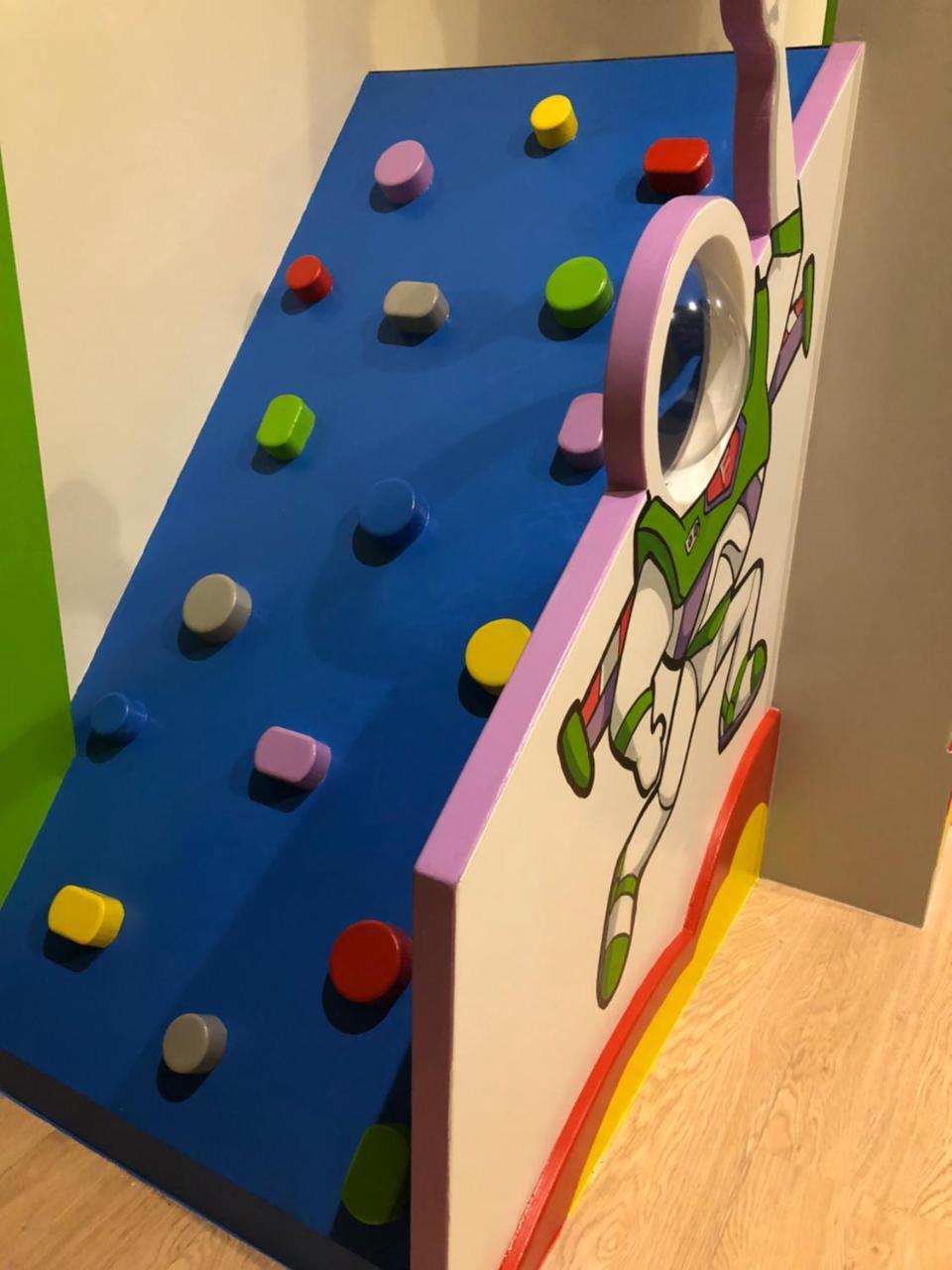 טאינאן Fun Holiday Family Hostel מראה חיצוני תמונה
