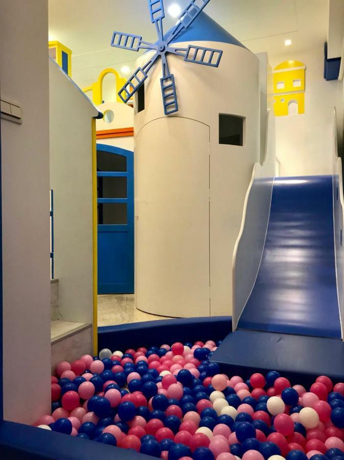 טאינאן Fun Holiday Family Hostel מראה חיצוני תמונה